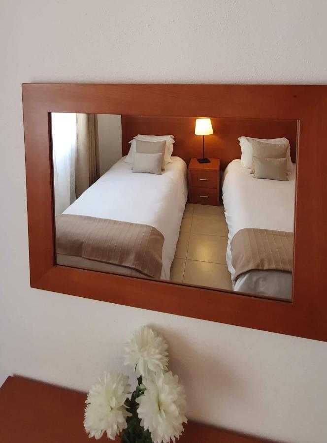 Apartamentos Cabrita Оллюш-де-Аґуа Екстер'єр фото