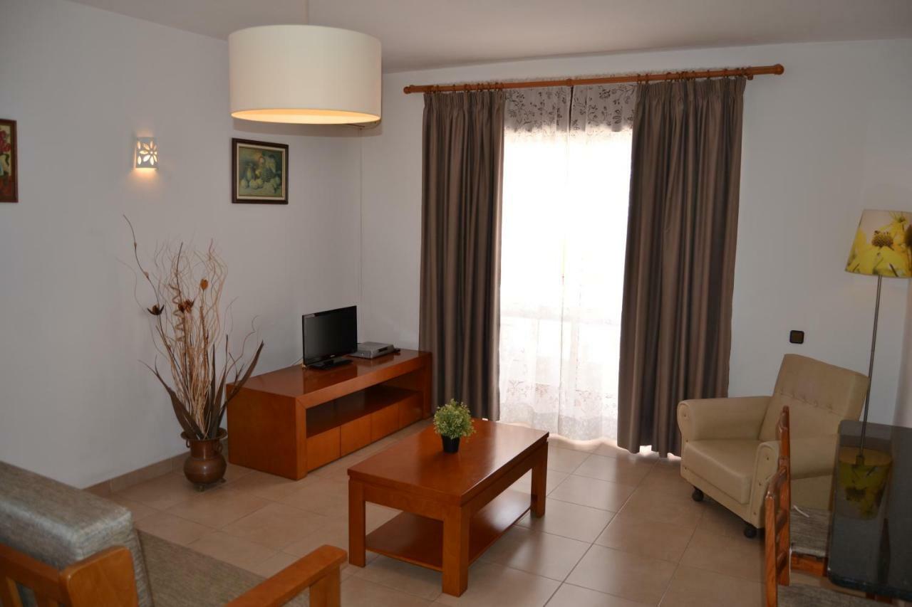Apartamentos Cabrita Оллюш-де-Аґуа Екстер'єр фото