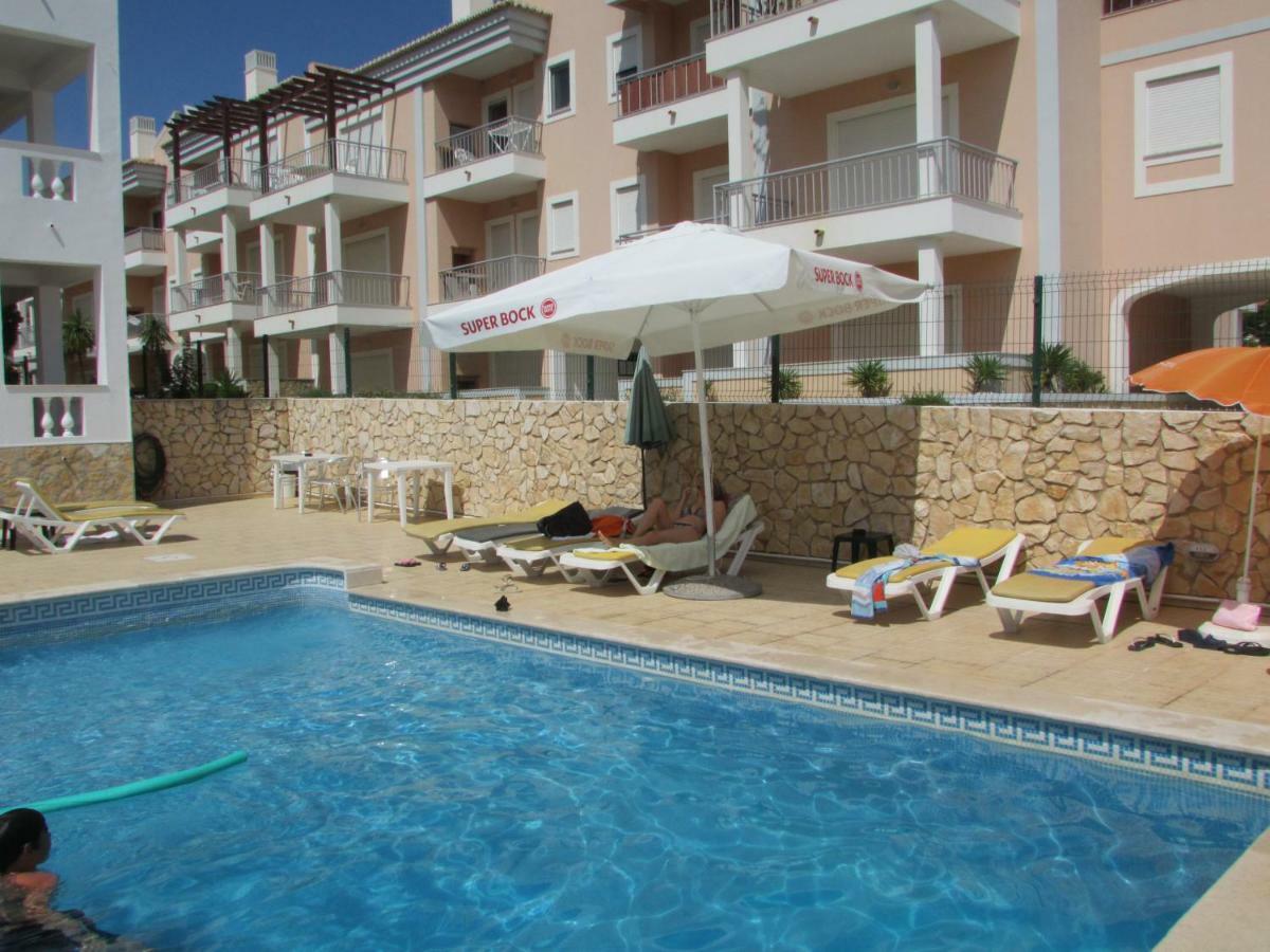 Apartamentos Cabrita Оллюш-де-Аґуа Екстер'єр фото